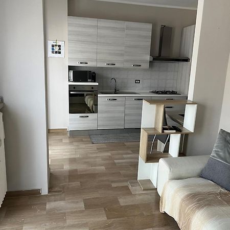 Cini Infinity House Apartment ชินิเซลโลบาลซาโม ภายนอก รูปภาพ