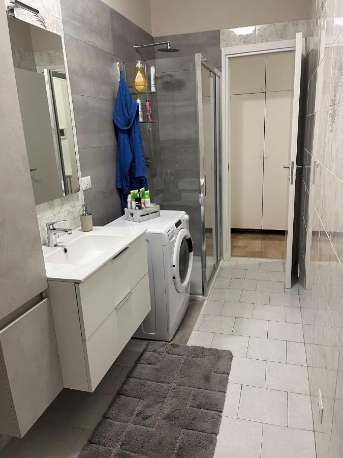 Cini Infinity House Apartment ชินิเซลโลบาลซาโม ภายนอก รูปภาพ