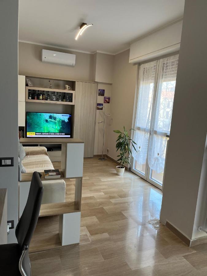 Cini Infinity House Apartment ชินิเซลโลบาลซาโม ภายนอก รูปภาพ