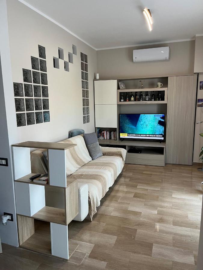 Cini Infinity House Apartment ชินิเซลโลบาลซาโม ภายนอก รูปภาพ