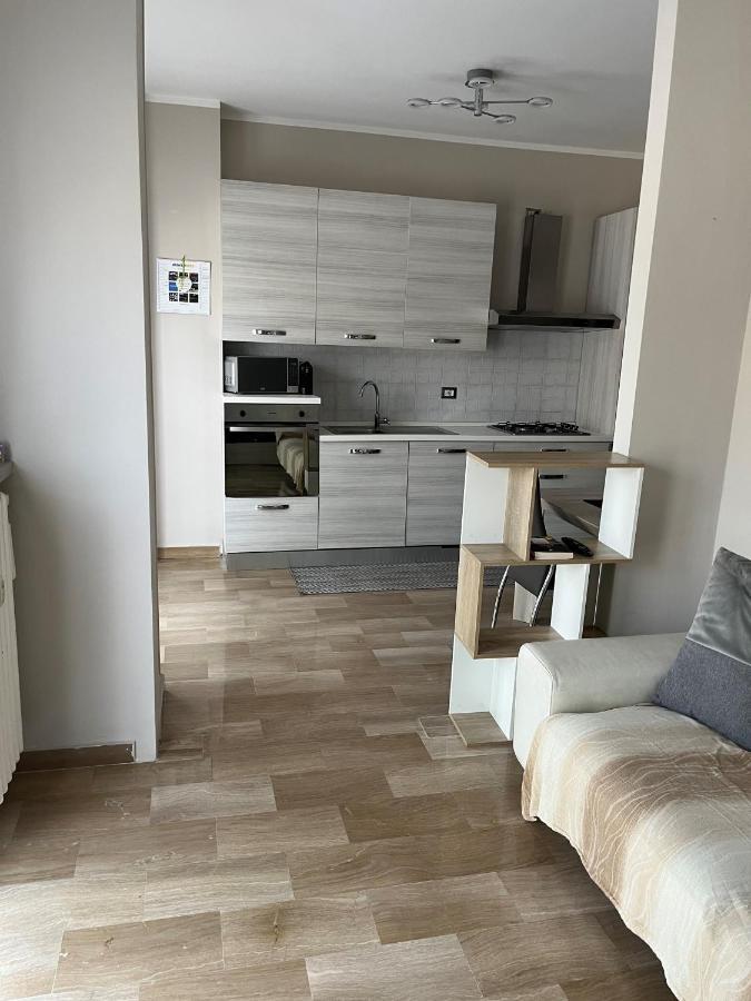 Cini Infinity House Apartment ชินิเซลโลบาลซาโม ภายนอก รูปภาพ